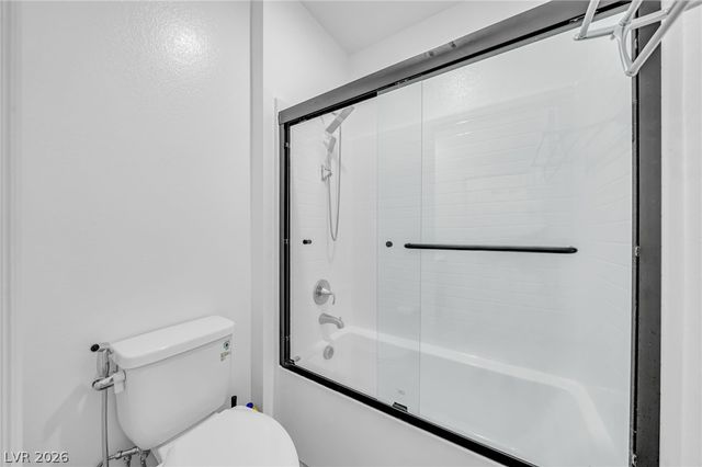 2706 Song Point Avenue, Las Vegas, NV 89121