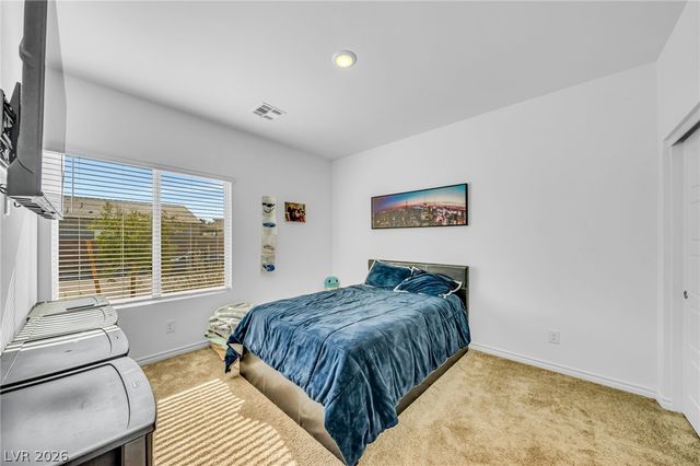 2706 Song Point Avenue, Las Vegas, NV 89121