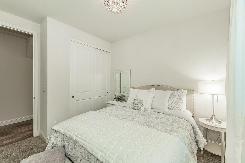 Image 23 of property listing at 1363 E Via Prato Drive, Fresno, CA 93730