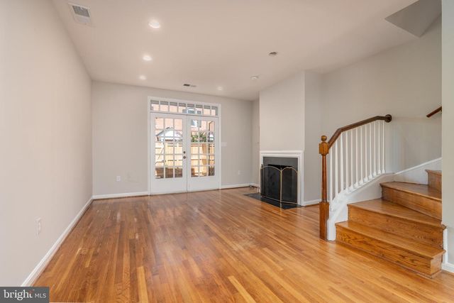 203 S PAYNE ST, Alexandria, VA 22314