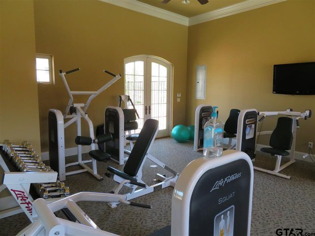 954 La Vista Drive, Tyler, TX 75703