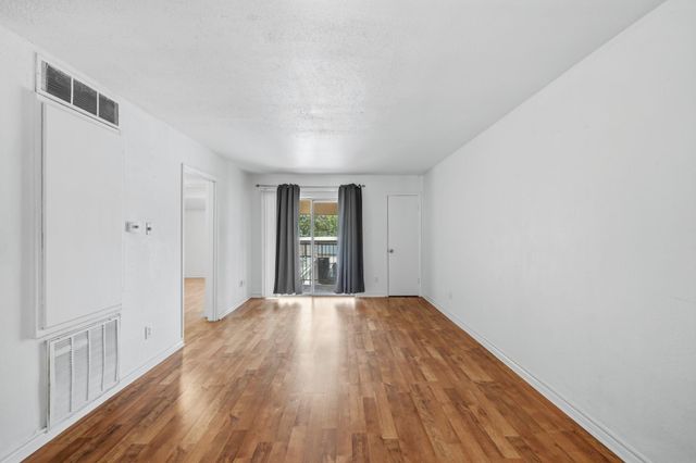 3131 Cummins Street 80, Houston, TX 77027