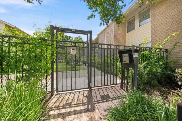 3131 Cummins Street 80, Houston, TX 77027
