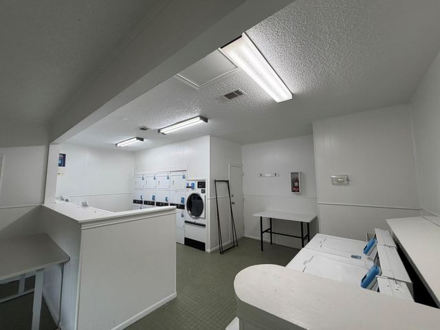 3131 Cummins Street 80, Houston, TX 77027