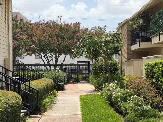3131 Cummins Street 80, Houston, TX 77027