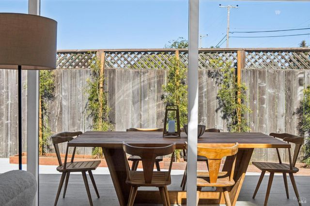 302 Starling Rd, Mill Valley, CA 94941