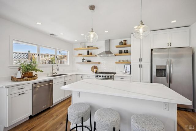 302 Starling Rd, Mill Valley, CA 94941