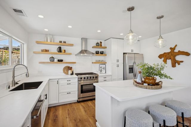 302 Starling Rd, Mill Valley, CA 94941