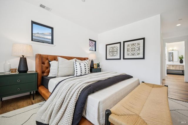 302 Starling Rd, Mill Valley, CA 94941