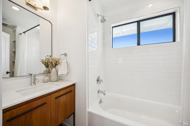 302 Starling Rd, Mill Valley, CA 94941