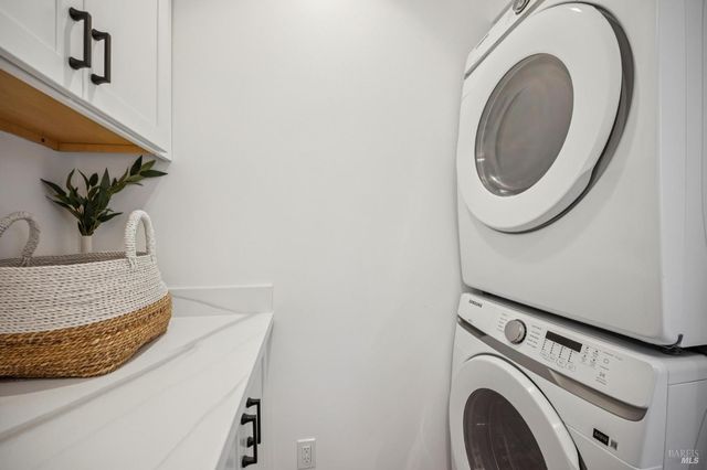 302 Starling Rd, Mill Valley, CA 94941