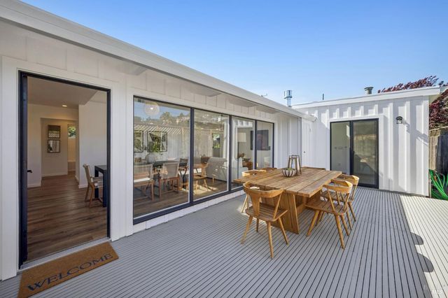 302 Starling Rd, Mill Valley, CA 94941