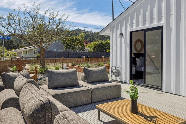 302 Starling Rd, Mill Valley, CA 94941