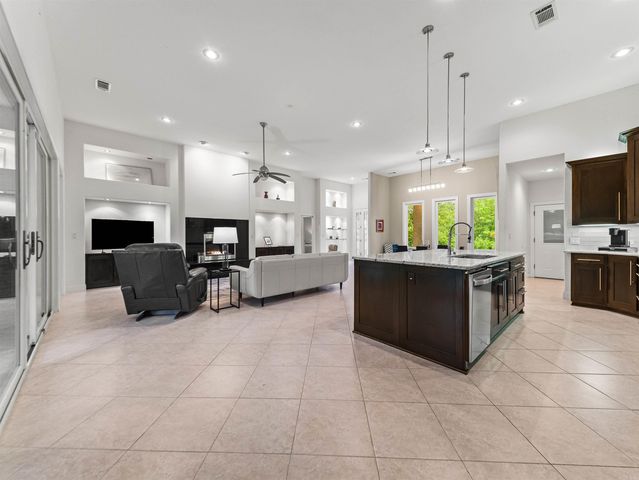 21 Purista Lane, Hot Springs Village, AR 71909