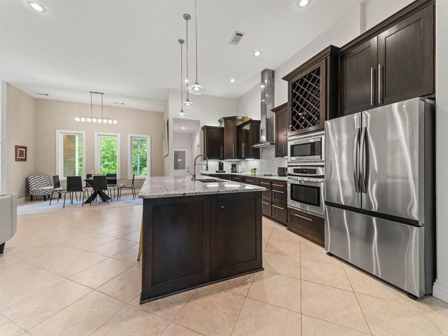 21 Purista Lane, Hot Springs Village, AR 71909