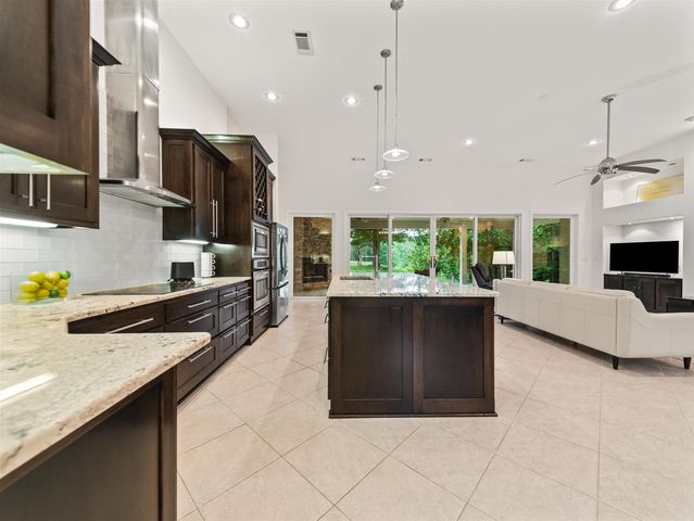 21 Purista Lane, Hot Springs Village, AR 71909