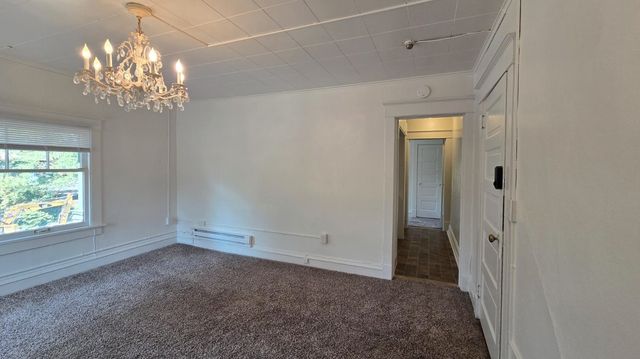 927 S Adams St, Spokane, WA 99204