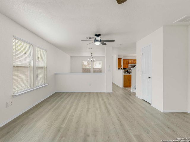 11018 DUBLIN FLD, San Antonio, TX 78254