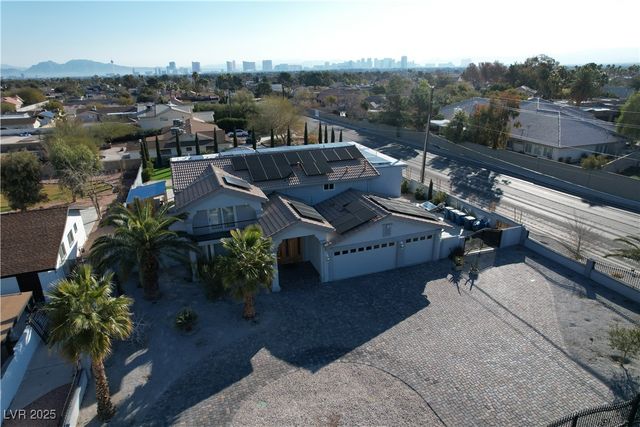 2890 Belcastro Street, Las Vegas, NV 89117