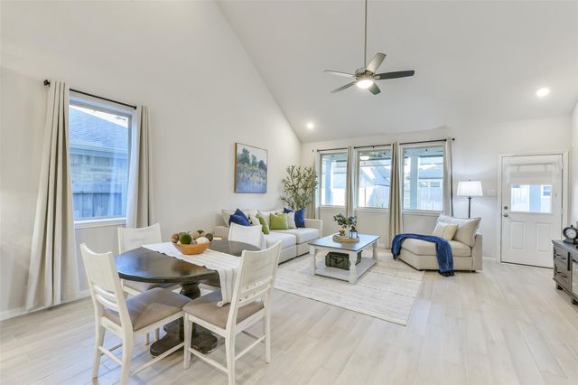 19307 Hillside Pasture Lane, Tomball, TX 77377