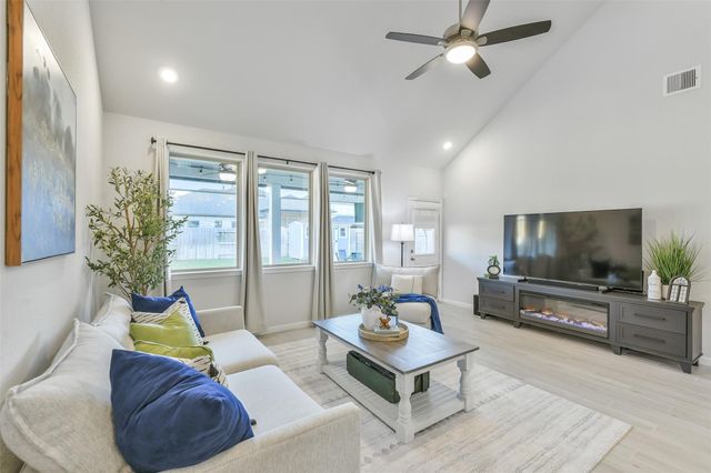 19307 Hillside Pasture Lane, Tomball, TX 77377