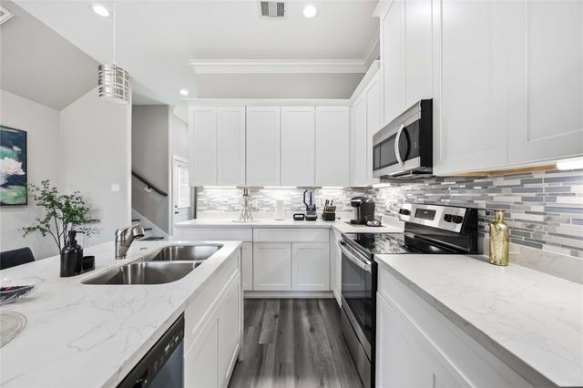 9320 Coffee Street A-B, Houston, TX 77033