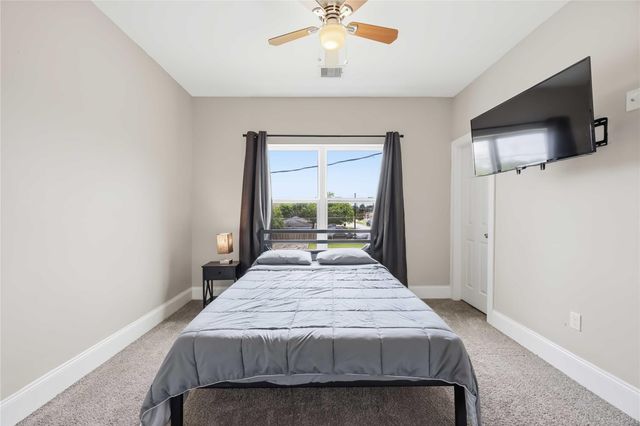 9320 Coffee Street A-B, Houston, TX 77033