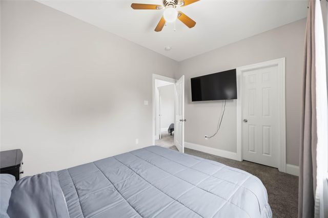 9320 Coffee Street A-B, Houston, TX 77033