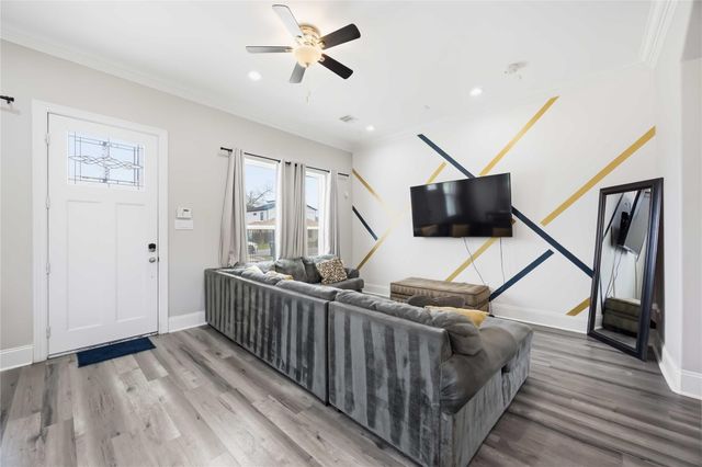 9320 Coffee Street A-B, Houston, TX 77033