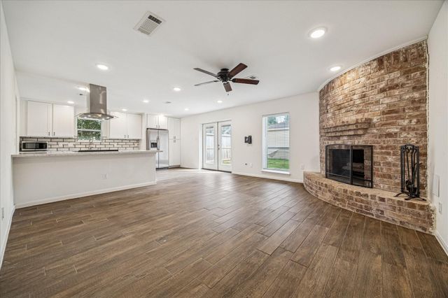 12403 Wedgehill Lane, Houston, TX 77077