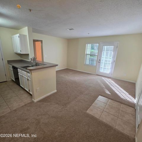 7701 TIMBERLIN PARK Boulevard 516, Jacksonville, FL 32256