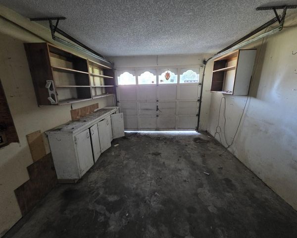 408 Dwyer Street, Angleton, TX 77515