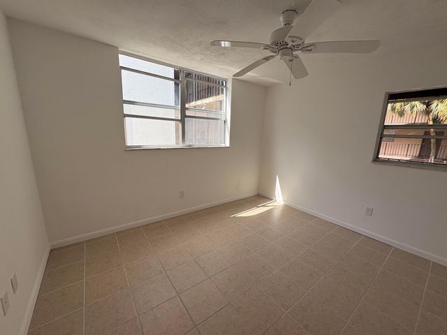 2850 Somerset Drive 208l, Lauderdale Lakes, FL 33311