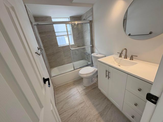 2850 Somerset Drive 208l, Lauderdale Lakes, FL 33311