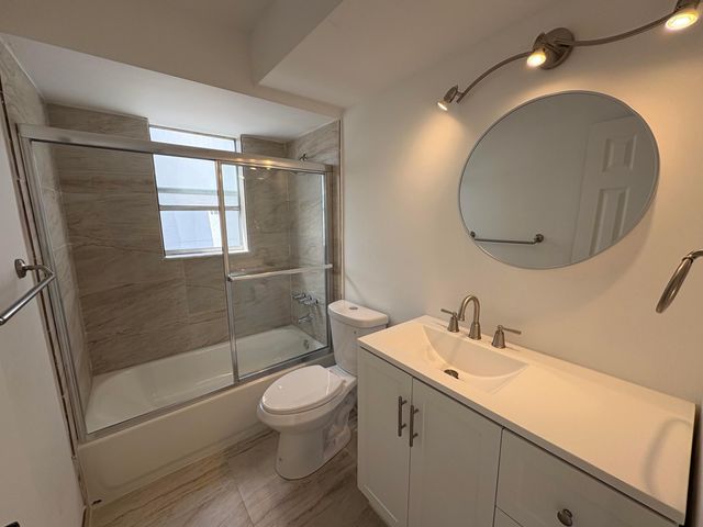 2850 Somerset Drive 208l, Lauderdale Lakes, FL 33311