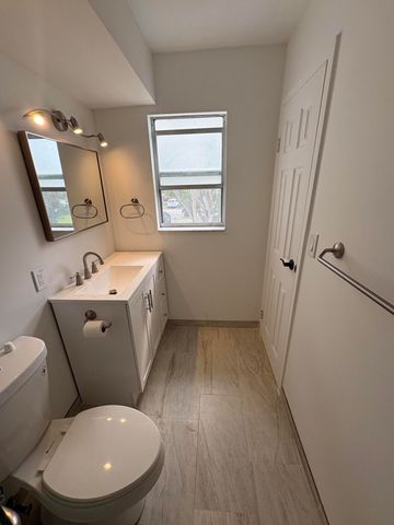 2850 Somerset Drive 208l, Lauderdale Lakes, FL 33311