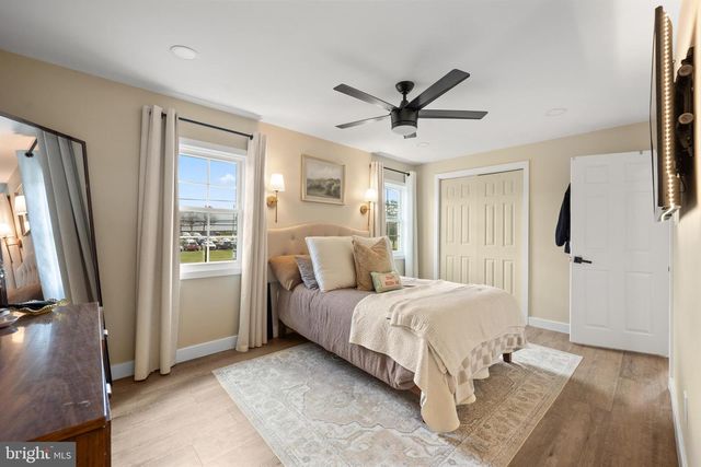 1012 MEARNS RD, Warminster, PA 18974