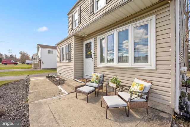 1012 MEARNS RD, Warminster, PA 18974