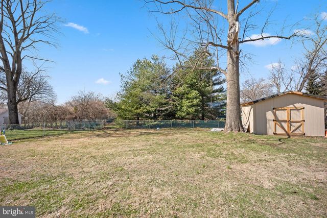 1012 MEARNS RD, Warminster, PA 18974