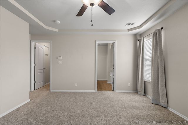 4009 W 104th Place S, Tulsa, OK 74132