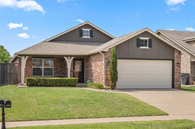 4009 W 104th Place S, Tulsa, OK 74132