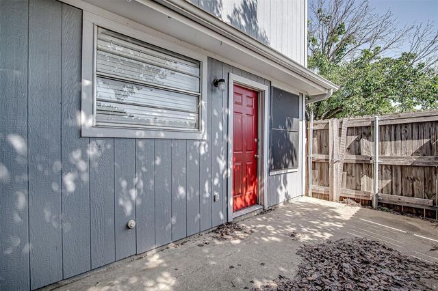 1403 Courtney Place, Cleburne, TX 76033