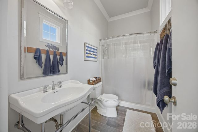 20727 Pointe Regatta Drive, Cornelius, NC 28031
