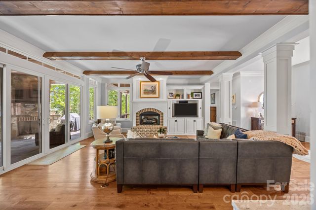20727 Pointe Regatta Drive, Cornelius, NC 28031