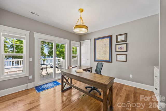 20727 Pointe Regatta Drive, Cornelius, NC 28031
