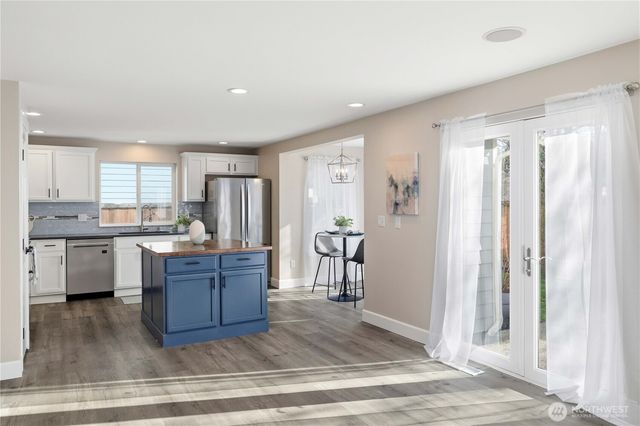 27456 237th Place SE, Maple Valley, WA 98038