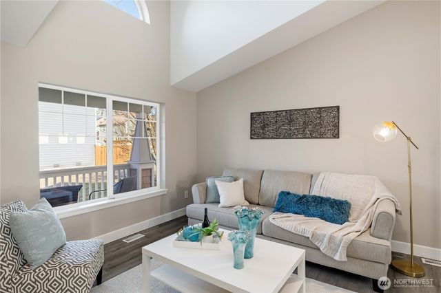 27456 237th Place SE, Maple Valley, WA 98038