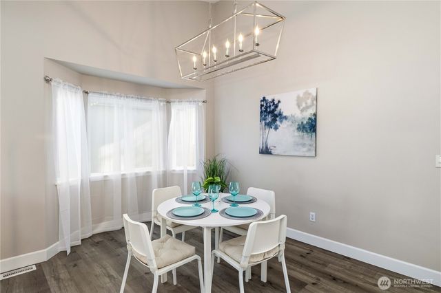 27456 237th Place SE, Maple Valley, WA 98038