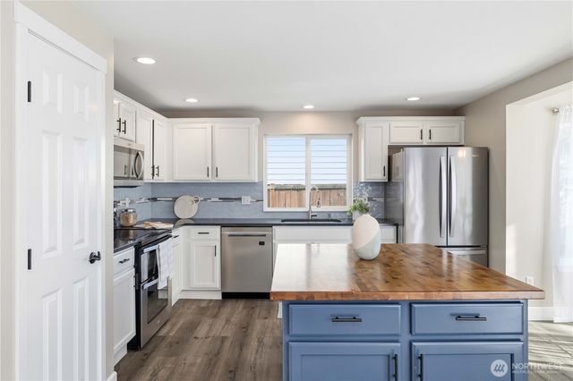 27456 237th Place SE, Maple Valley, WA 98038