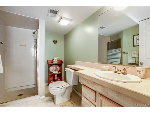 10000 E Yale Ave 7, Denver, CO 80231